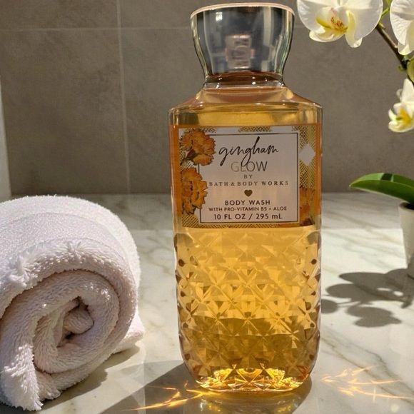 NWT Bath & Body Works Gingham Glow Body Wash - Picture 3 of 4